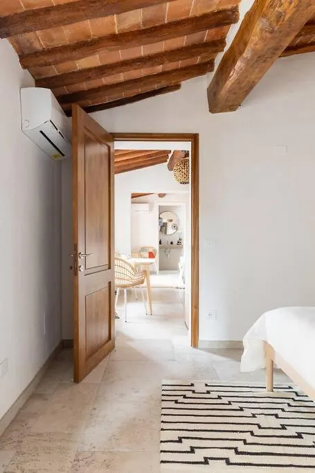 Tusci Loft, A Gem In The City San Gimignano Apartment